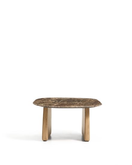 Приставной столик Pirita из коричневого мрамора с ножками из дуба с натуральной отделкой, 71 x 70 см