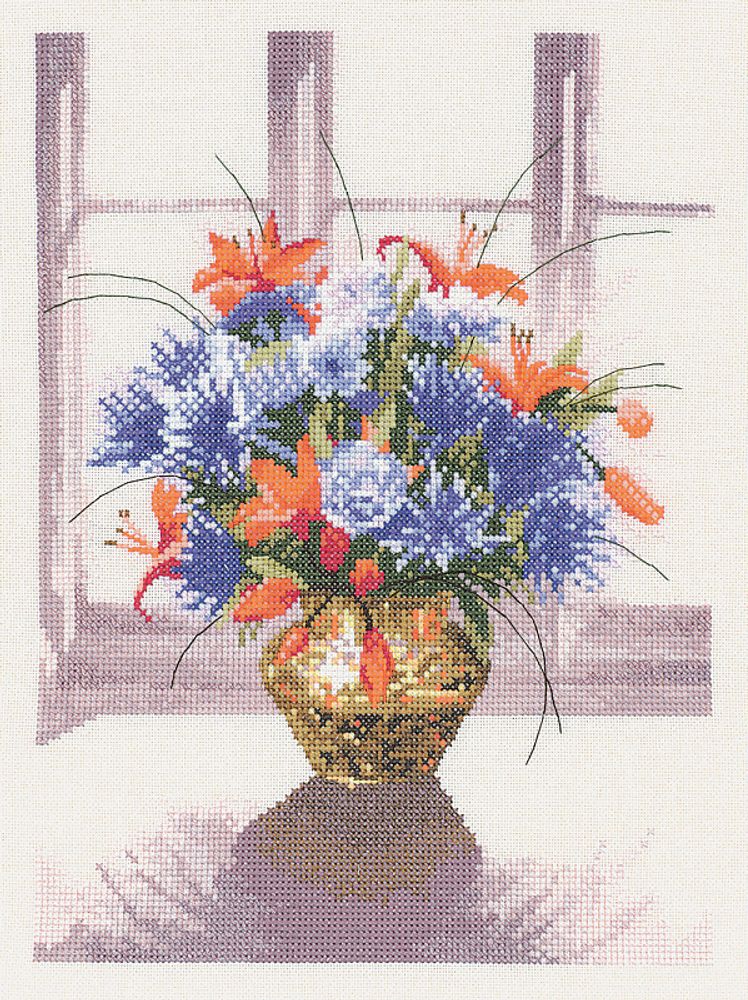 Набор для вышивания Heritage &quot;Цветы в латунной вазе&quot;