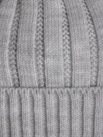 Шапка зимняя вязаная с помпоном на завязках