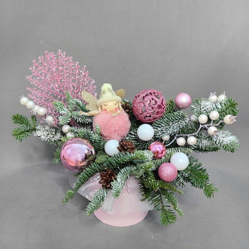 Новогодняя композиция в шляпной коробке