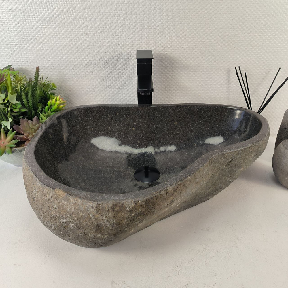 Раковина из речного камня RS-65468 57*43*15 0857