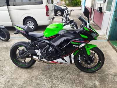 Kawasaki Ninja 650A 2022