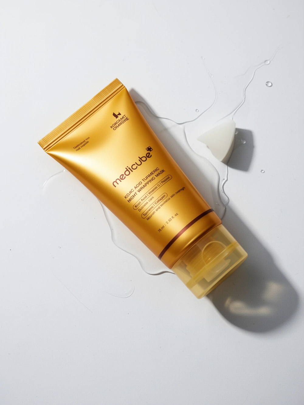 Ночная маска-плёнка с ретинолом и витамином С medicube Kojic Acid Turmeric Night Wrapping Mask