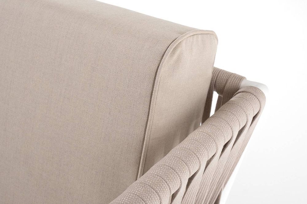 "Касабланка" диван 2-местный плетеный из роупа, каркас алюминий белый муар, роуп бежевый 20мм, ткань бежевая 035