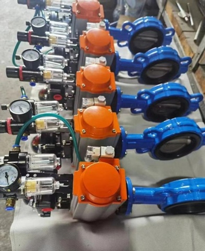 Заслонка битумная с пневмоприводом в сборе Ду100-350мм