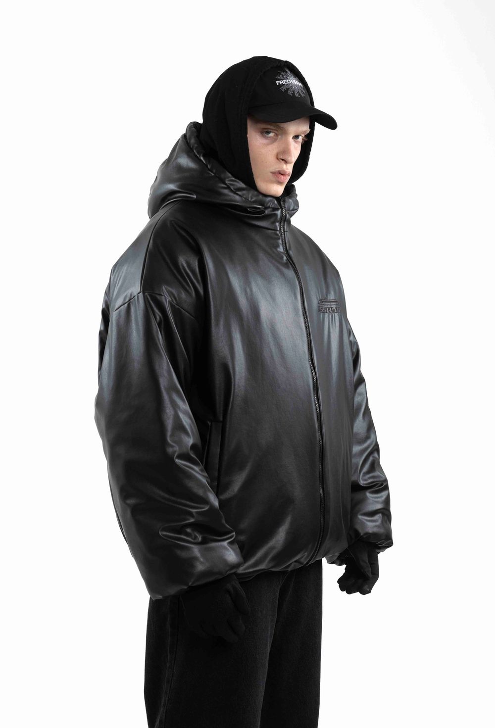 Куртка Issaya Orbed 2.0 Leather черная