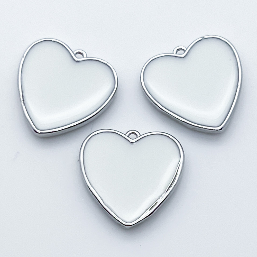 Подвеска Сердце, цвет серебро+белый, размер 15 мм, цена за 1 шт