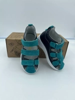 Сандалии детские для мальчиков и малышей на липучках в садик