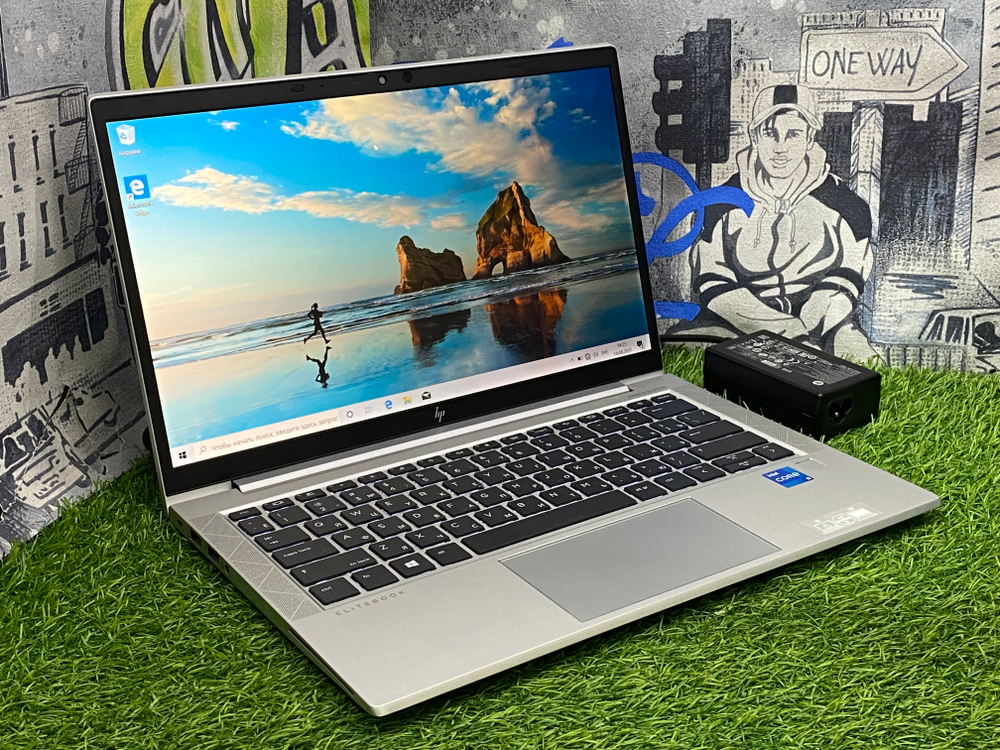 Ноутбук HP 13" i5-1135G7/Intel Iris Xe/8GB/256GB/ EliteBook 830 G8[56c38ec]/Windows 10