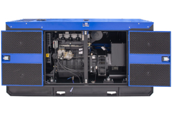 Дизельный генератор ТСС ЭД-40-Т400 с АВР в шумозащитном кожухе на прицепе
