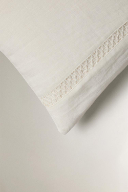 ZARA HOME ЛЬНЯНОЙ ЧЕХОЛ ДЛЯ ДЕКОРАТИВНОЙ ПОДУШКИ, ЖЕЛТОВАТО-БЕЛЫЙ