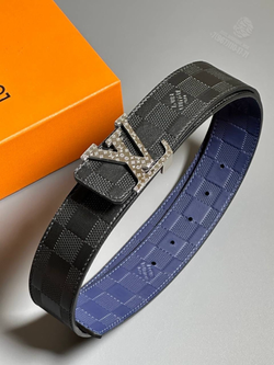 Двухсторонний ремень Louis Vuitton