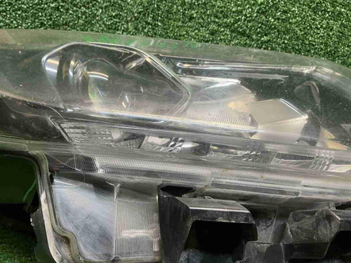 Фара правая Nissan X-Trail 3 t32 (2013-2019) LED