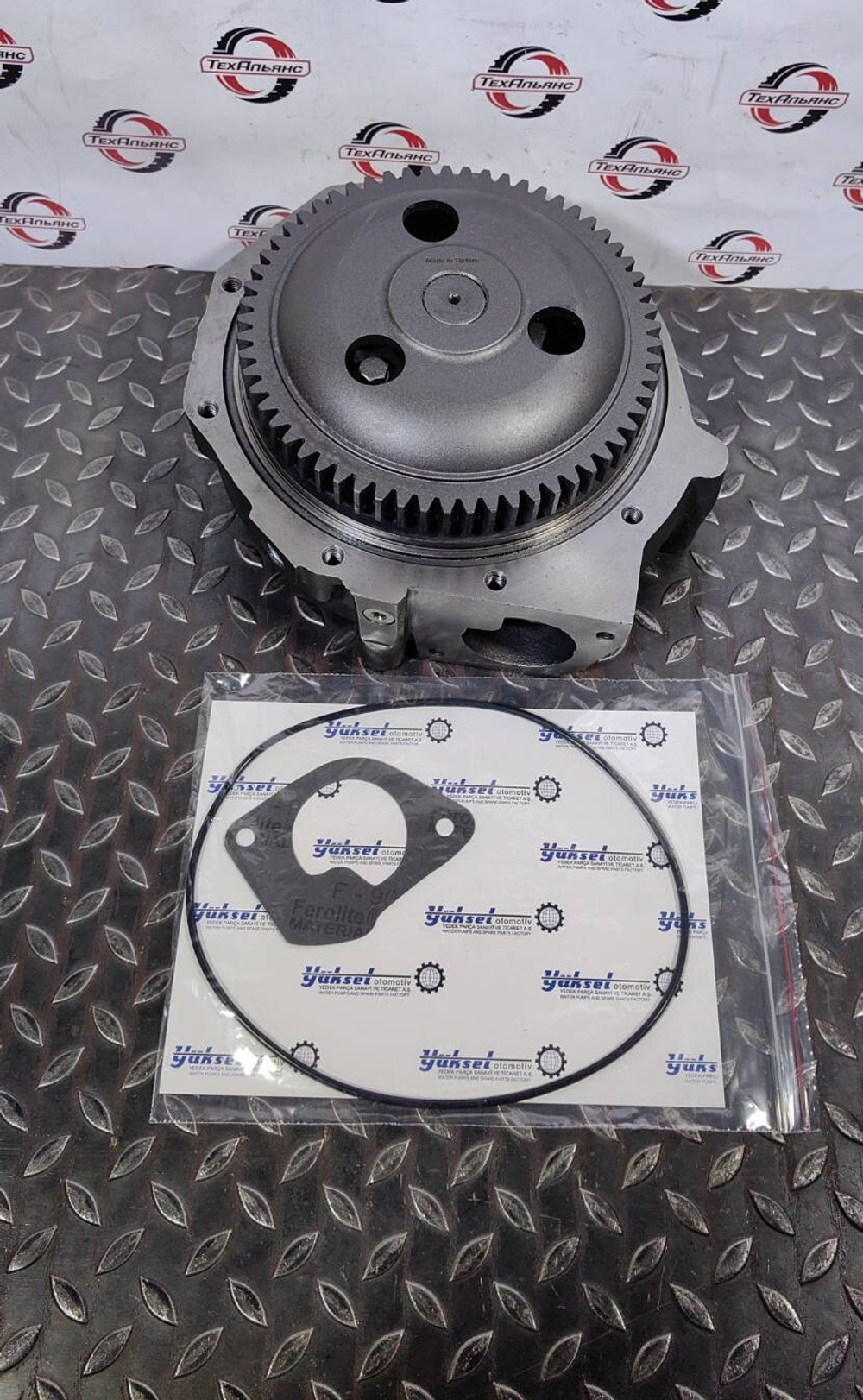 Водяная помпа 366-0168