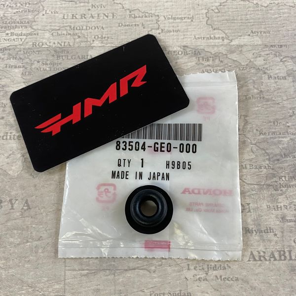 Honda Втулка резиновая 83504-GE0-000