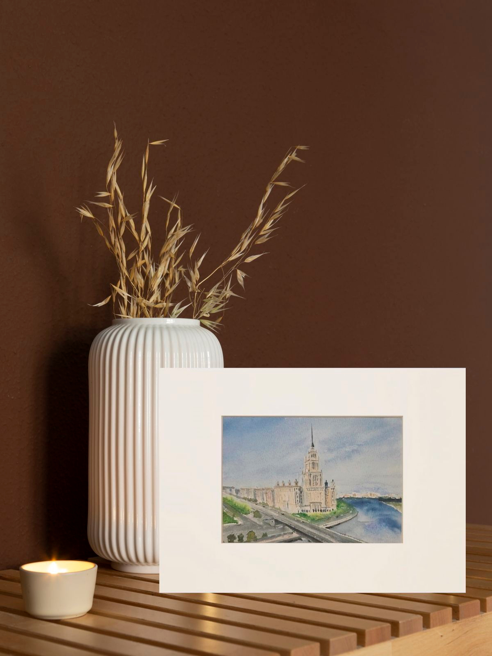 Картина авторская акварельная в паспарту 21х30 см на стену для интерьера "Гостиница....., Москва"