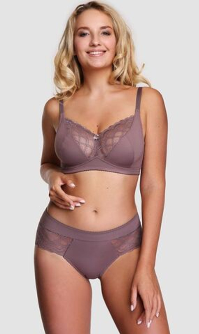 Классические трусики-слипы с кружевными вставками по бокам (Размер: 52) (Цвет: кофейный)