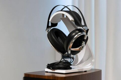 Полноразмерные наушники MEZE ELITE