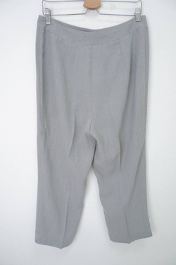 Брюки серые 46 размер