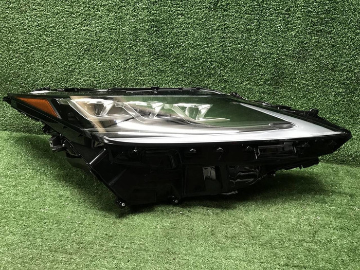 Фара правая Lexus RX 4 (2019-2022) LED