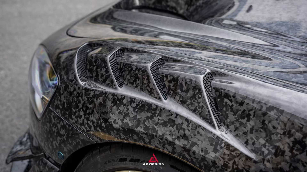 Обвес из кованого карбона для Xiaomi SU7 Ultra 2024+ Ксяоми губа капот боковые юбки задний диффузор