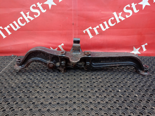 Кронштейн пневморесоры правый