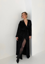 Кимоно с перьями в пол