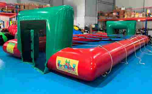 Надувное футбольное поле «Кикер», 10*10*2 м