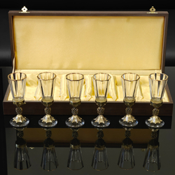 Набор из 6-ти лафитников "Герб России" в деревянном футляре