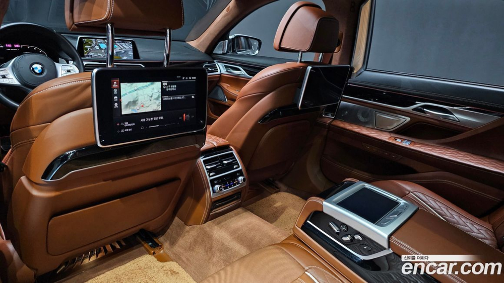BMW 7 Series (G11) M760Li xDrive (09.2020)