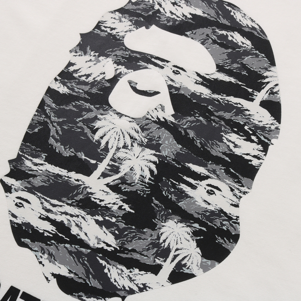 A Bathing Ape Bathing Ape Logo Printed Футболка айвори IVX