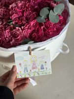 Букет из яркой одноголовой розы и эвкалипта 15 шт