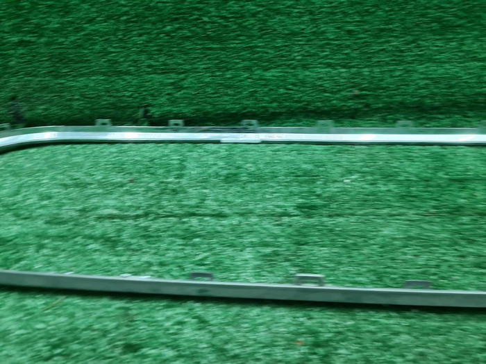 Молдинг решетки радиатора Mini Hatch F56 (21-нв)