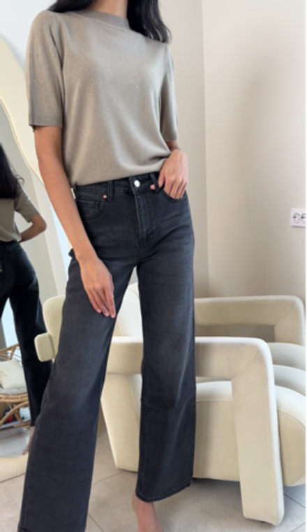 Свитер Clothe с коротким рукавом