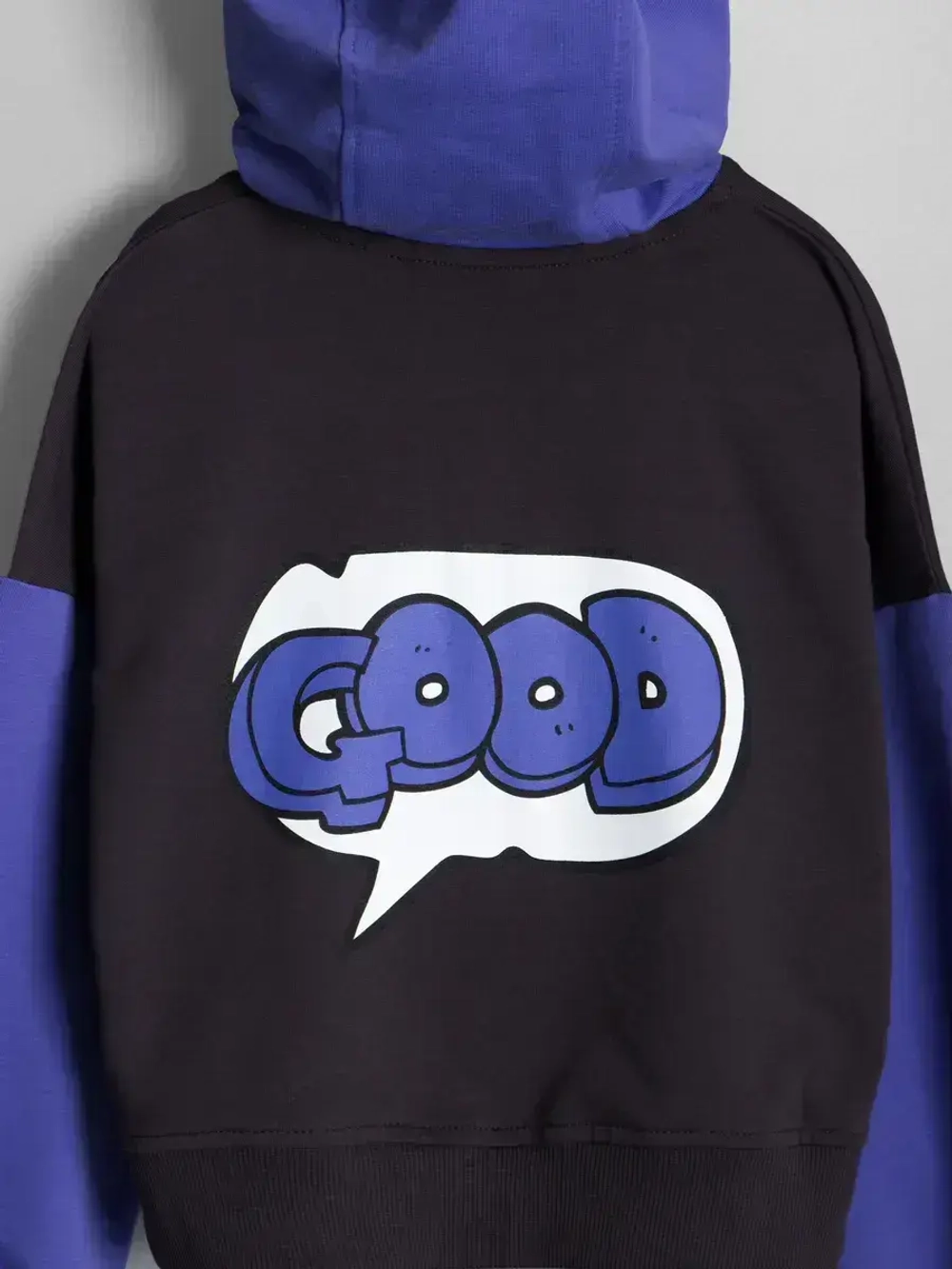 Спортивный костюм для девочки на физкультуру