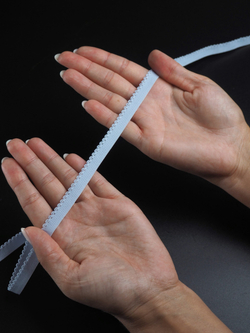 Резинка бельевая нежно-голубая ажурная ширина 9 мм (с учетом фестона)