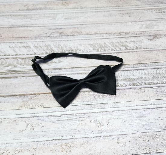 Галстук бабочка классика, лайм глянец