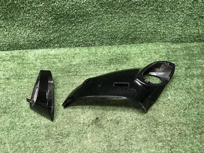 Крышка зеркала правая Porsche Cayenne 3 (17-нв)