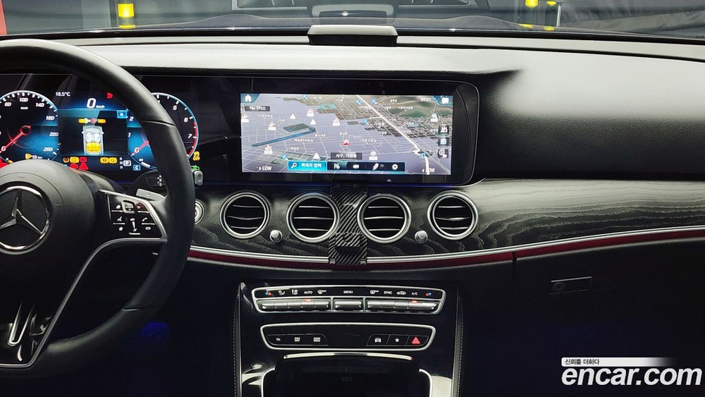 Mercedes-Benz E-Class W213 E250 Avangarde (02.2022)