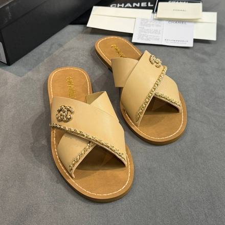 Шлепанцы Chanel