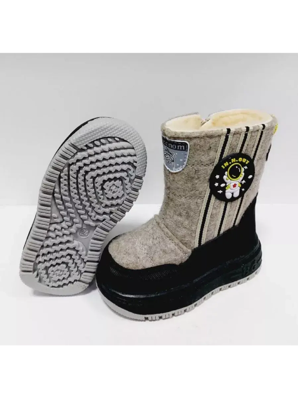 Детские валенки войлок новинка.