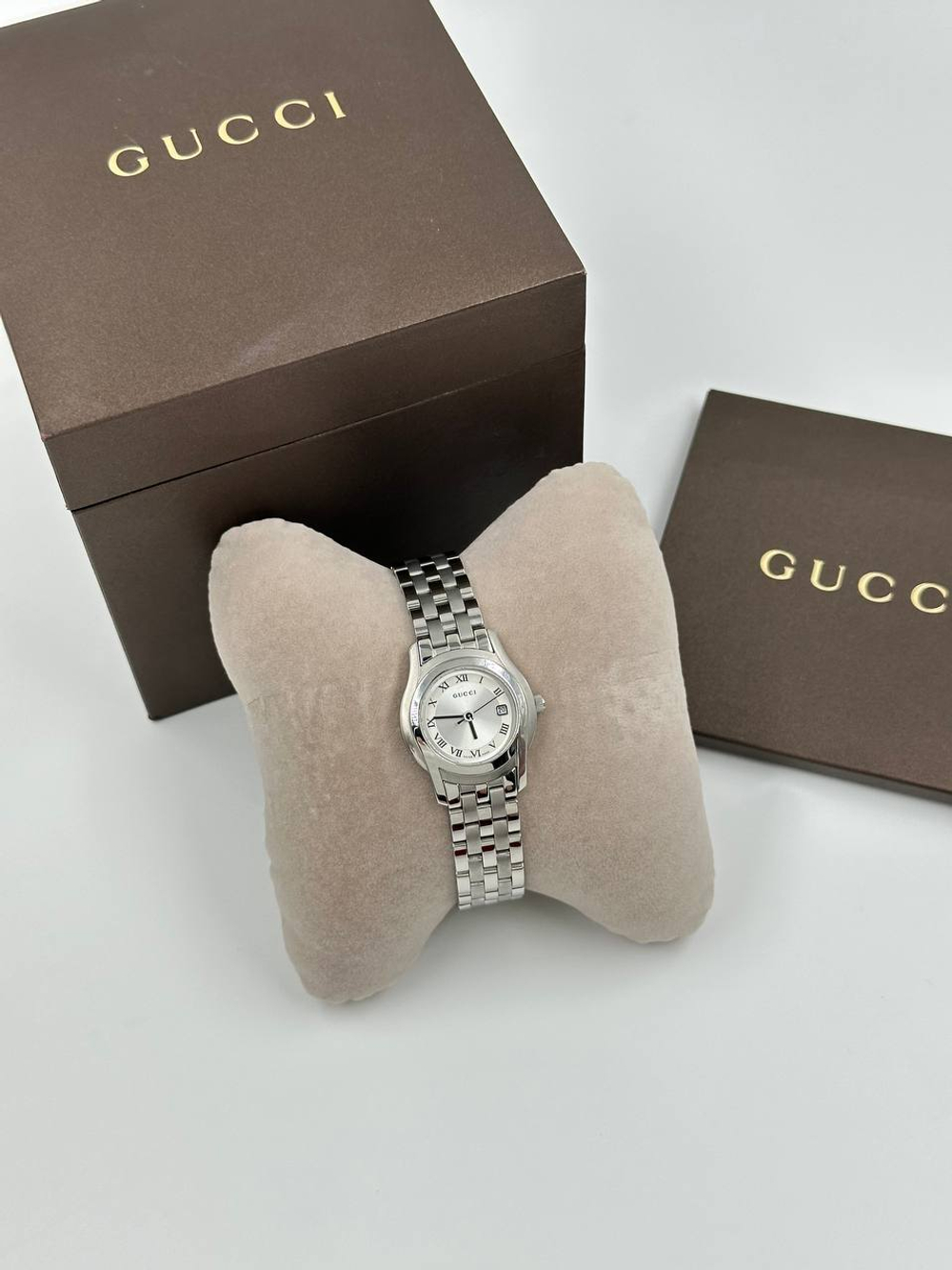 Часы Gucci 5500L