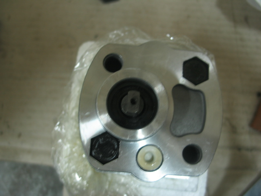 Шестеренчатый насос для гидравлической станции