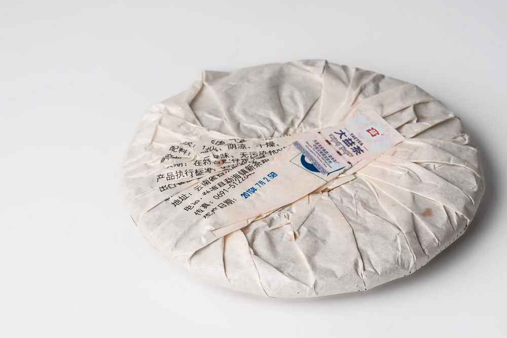 Шу пуэр Да И «Легенда о летающих тиграх». 357 г, 2015 год