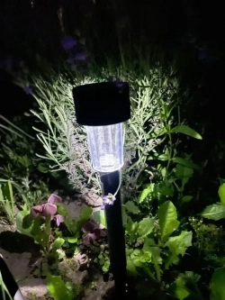 Уличные светильники на солнечных батареях для дачи и сада, фонарики свет холодный белый комплект из 6 шт.