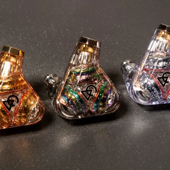 Campfire Audio Trifecta Dark Prism