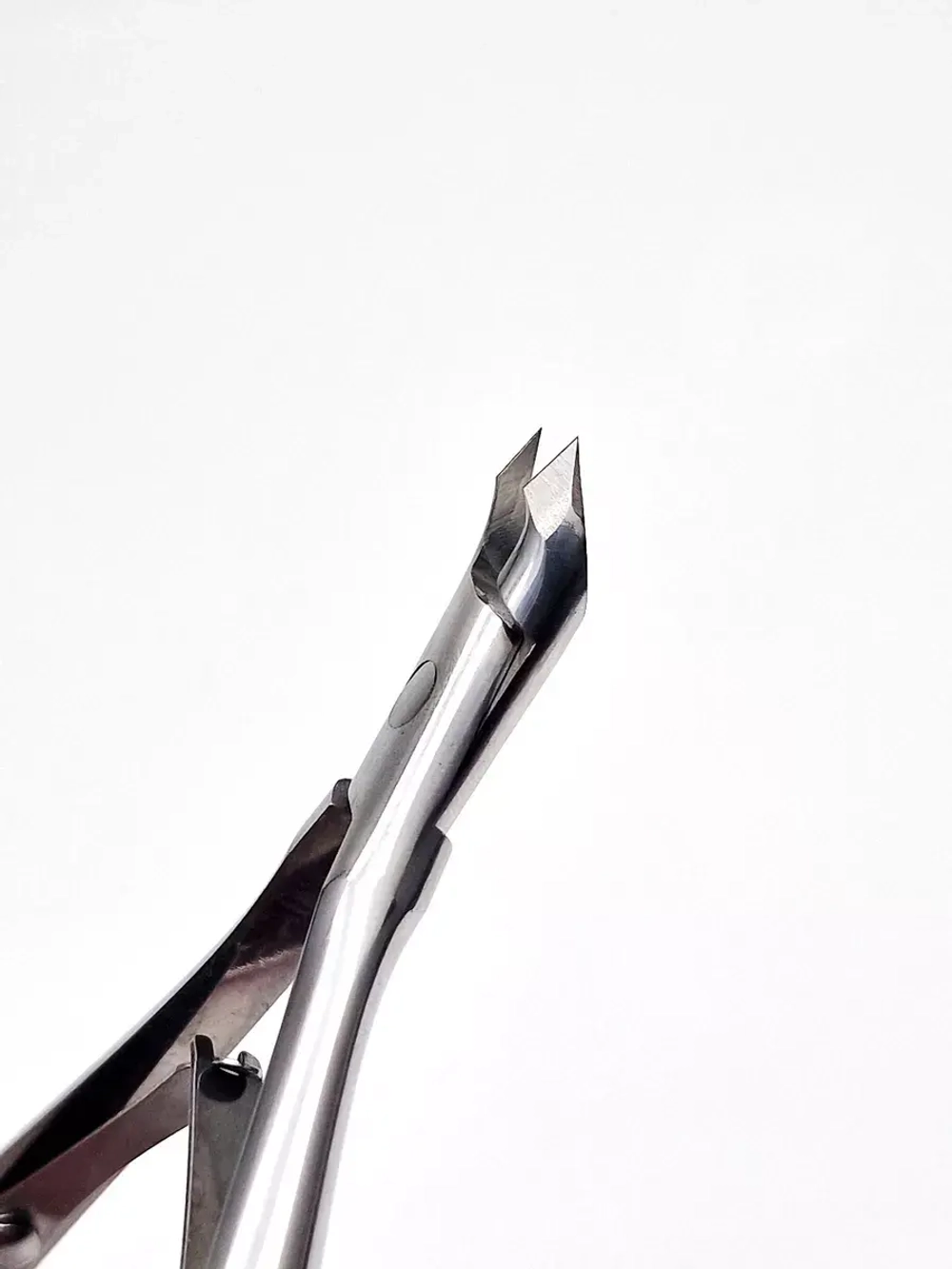 Кусачки для кутикулы профессиональные