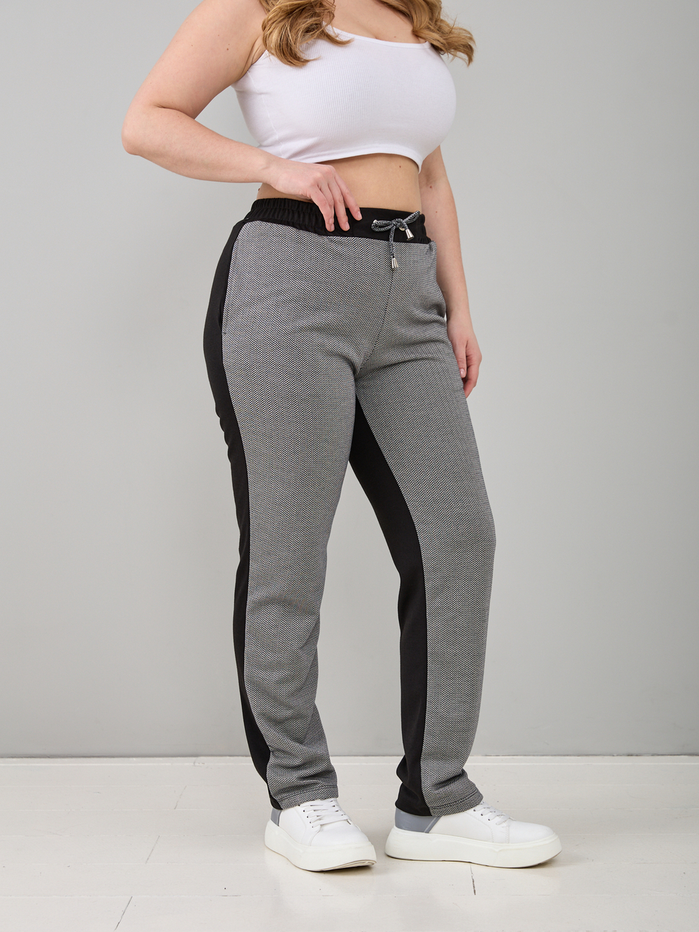 Костюм с брюками КБ-016П/черносерый-надпись