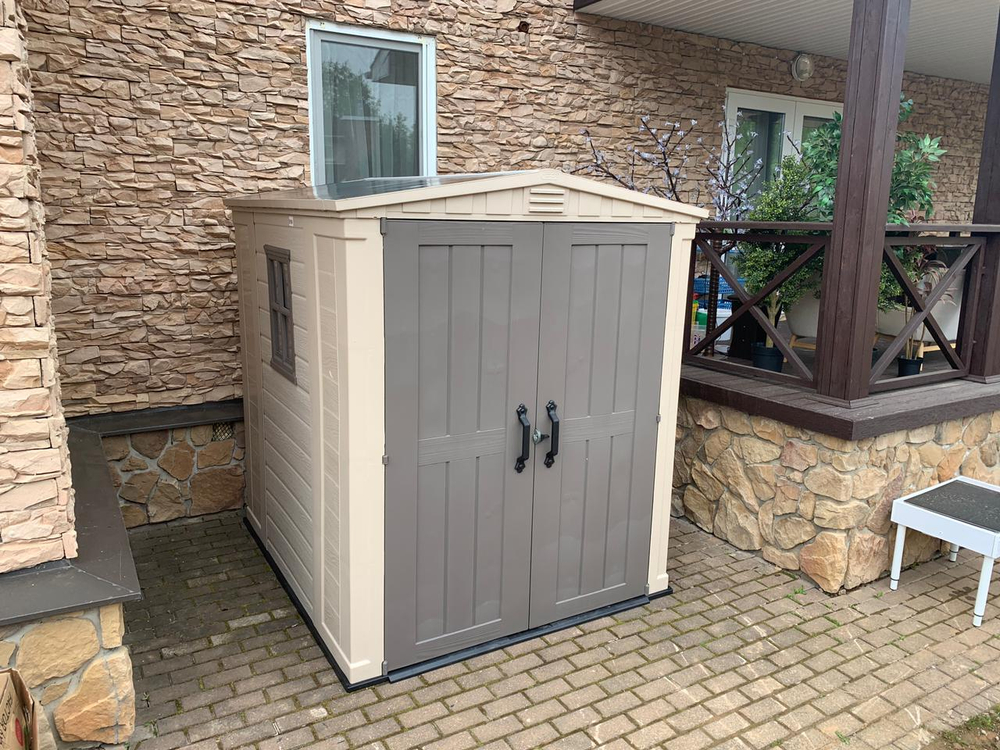 Пластиковый хозблок Keter Factor 6x6