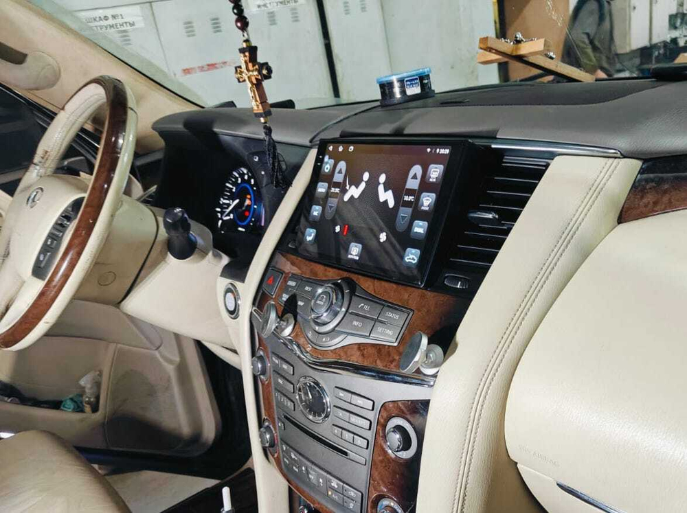 Магнитола Nissan Patrol Y62, Infiniti QX56/QX80 2010-2017 (поддержка Bose и 360, рамка тип 1) - Teyes CC3-2K-360 на Android 10, 2K QLED, 6Гб+128Гб, CarPlay, 4G SIM-слот, 4 камеры в комплекте